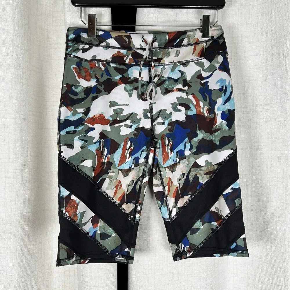 Free People Movement‎ Daybreak Green Camo Reversible Bike Shorts Women's Small